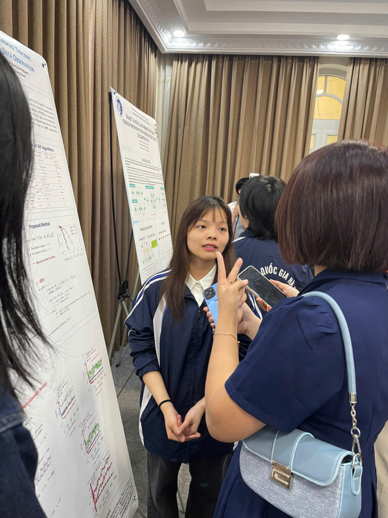 Ta Giang Thuy Loan presenting at the contest